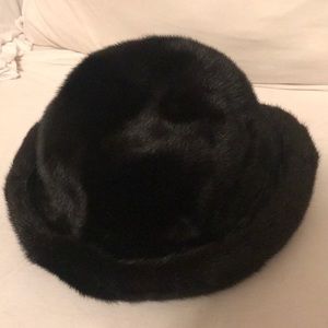 Real mink fur bucket hat